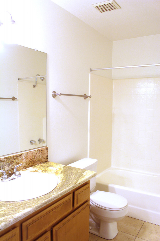 Thank you for viewing our 1 bed model 4 at Rose Pointe Apartments in the city of Fullerton.